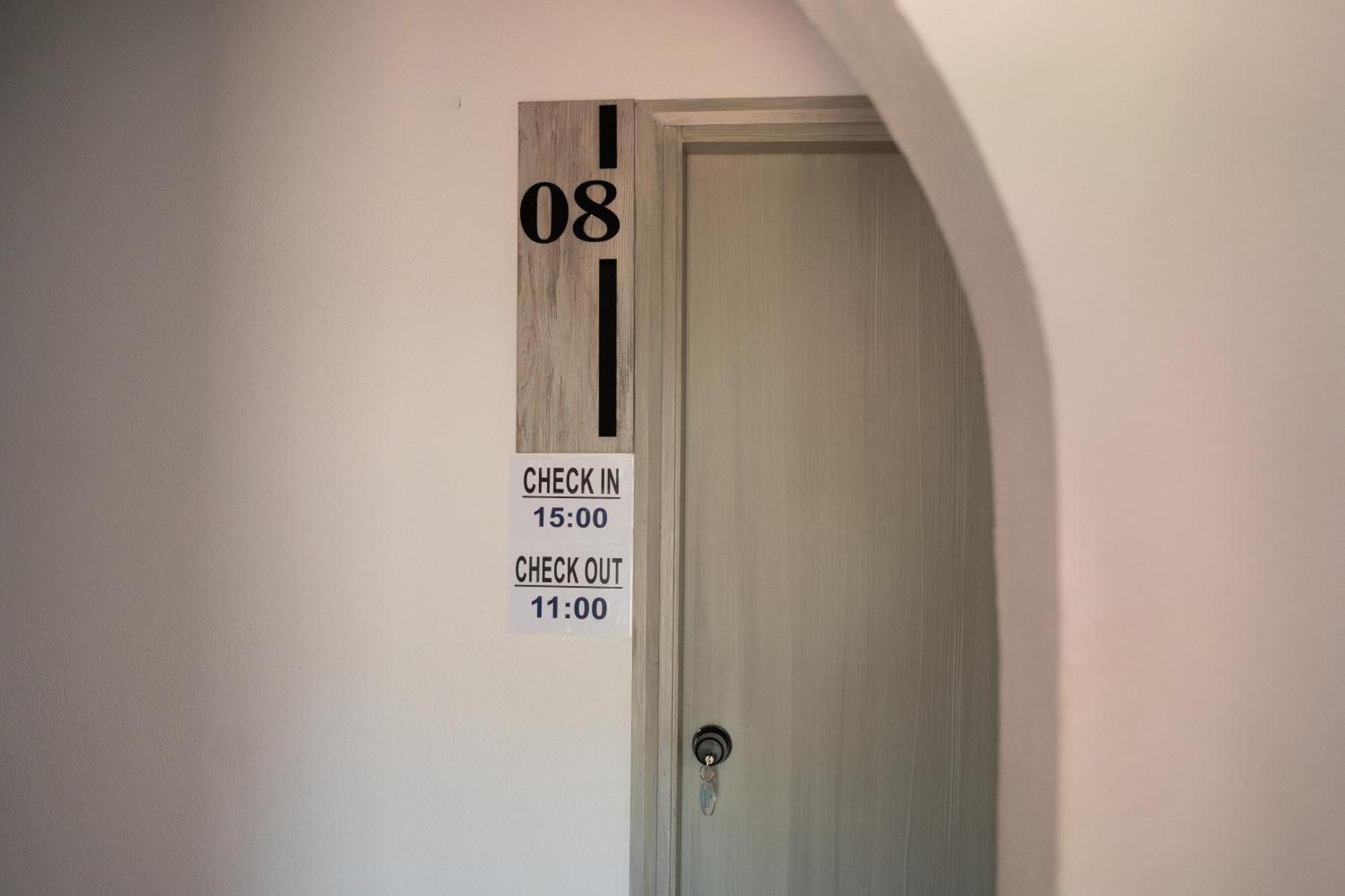 Giannis Rooms 아기아 루멜리 외부 사진
